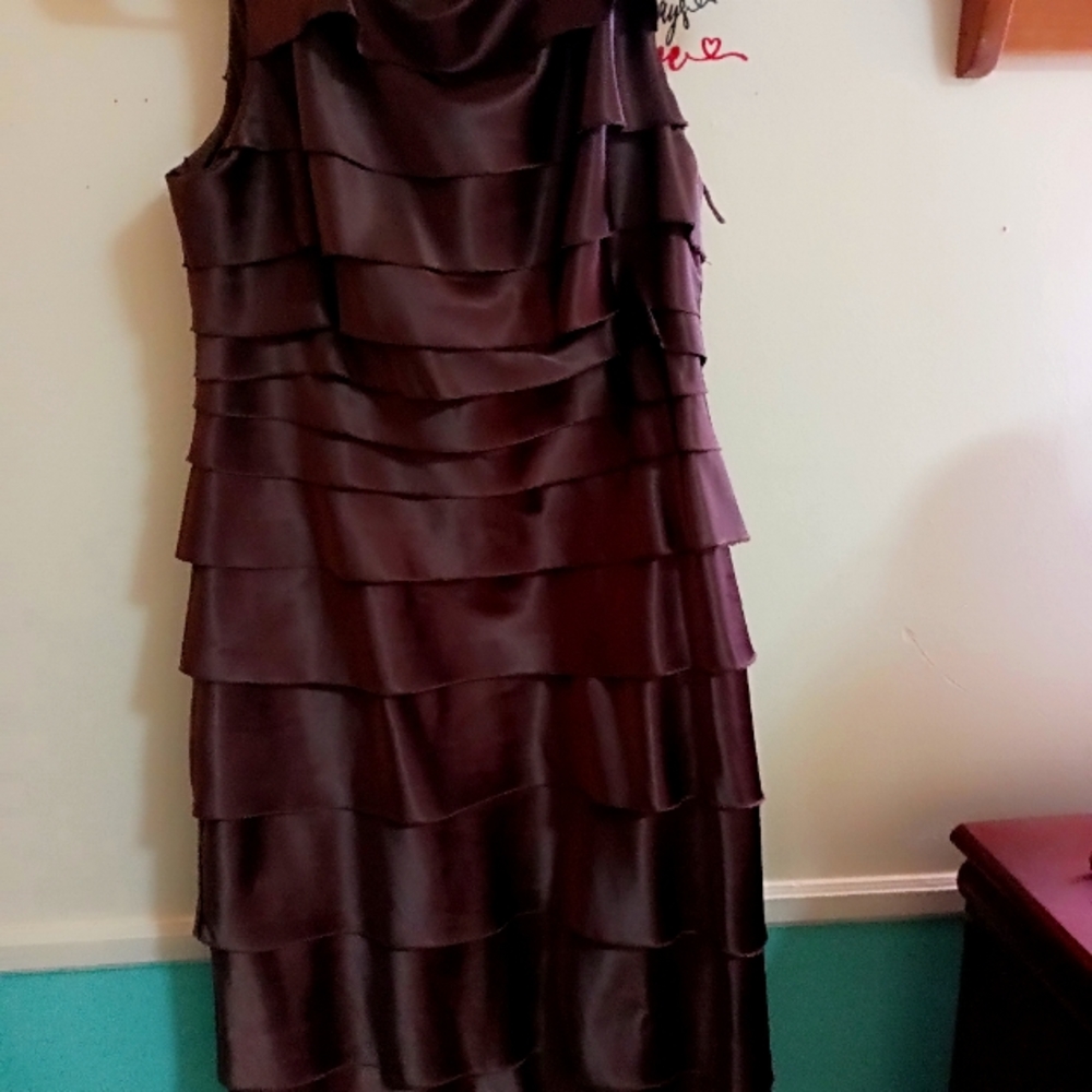 London times brown ruffle dress